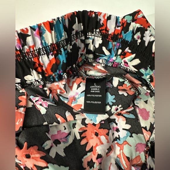 🌷 Ambiance Apparel Floral Skirt - Size Large 🌸 - Picture 5 of 6